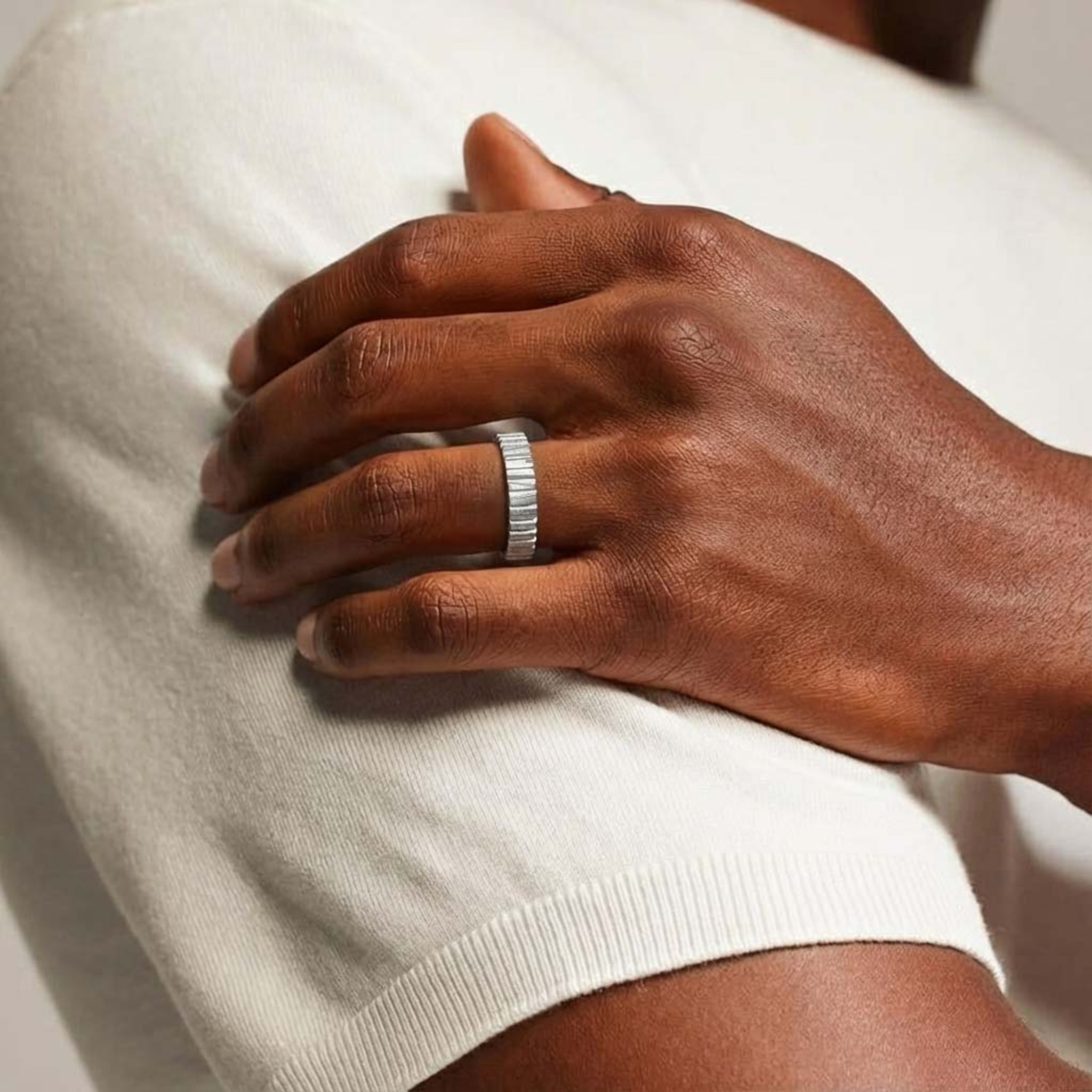 Classic Minimalist Couple Rings Set